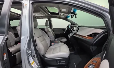 Toyota Sienna 2015, 90455 км, за 11750.03 USD - фото 10