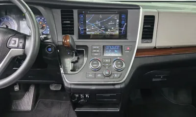 Toyota Sienna 2015, 90455 км, за 11750.03 USD - фото 14