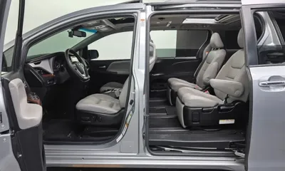 Toyota Sienna 2015, 90455 км, за 11750.03 USD - фото 18