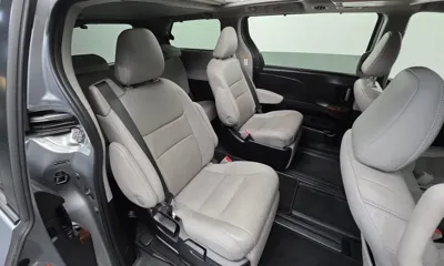Toyota Sienna 2015, 90455 км, за 11750.03 USD - фото 19