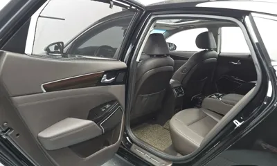 Kia K7 2018, 105024 км, за 12034.88 USD - фото 26
