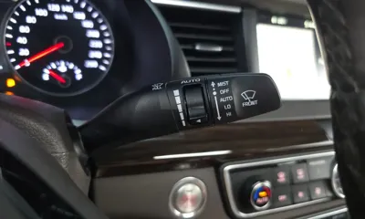 Kia K7 2018, 105024 км, за 12034.88 USD - фото 27