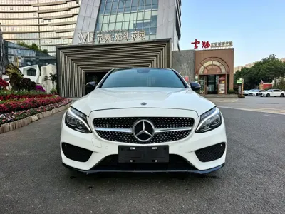 Mercedes-Benz C-Class 2015, 100000 км, за 10270.55 USD
