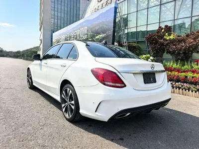 Mercedes-Benz C-Class 2015, 100000 км, за 10241.51 USD - фото 13