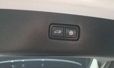 Genesis GV80 2021, 106379 км, за 22660.67 USD - фото 20