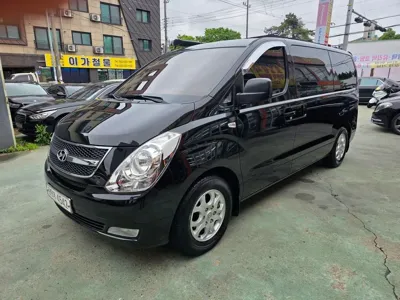 Hyundai Starex · 2015 год