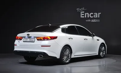 Kia K5 2019, 68186 км, за 8775.92 USD