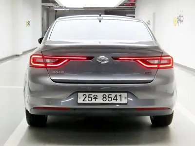 Renault-KoreaSamsung SM6 2017, 65704 км, за 5645.27 USD