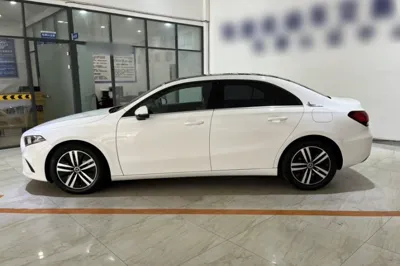 Mercedes-Benz A-Class 2022, 34400 км, за 22422 USD - фото 8