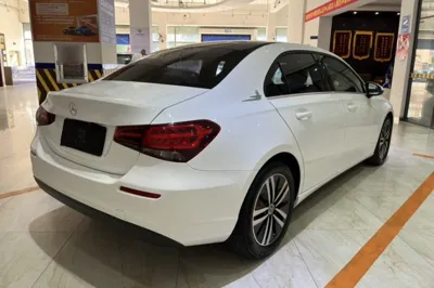 Mercedes-Benz A-Class 2022, 34400 км, за 22422 USD - фото 11