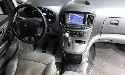 Hyundai Starex 2019, 197125 км, за 6188.93 USD - фото 7