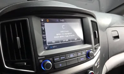 Hyundai Starex 2019, 197125 км, за 6188.93 USD - фото 16