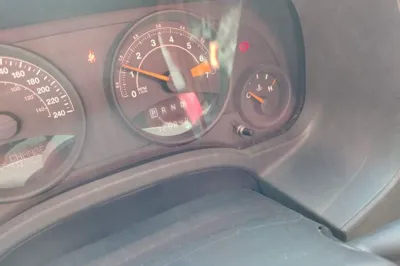 Jeep Compass 2014, 128800 км, за 4557 USD - фото 9