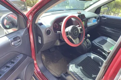 Jeep Compass 2014, 128800 км, за 4557 USD - фото 13