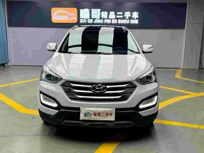 Hyundai Santa Fe 2016, 100000 км, за 6309.24 USD