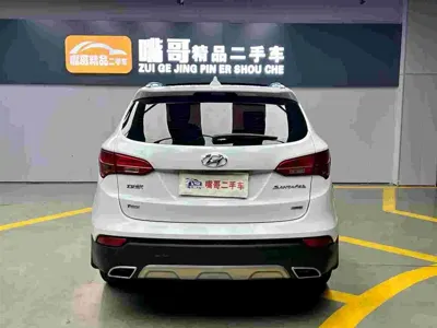 Hyundai Santa Fe 2016, 100000 км, за 6325.42 USD - фото 8