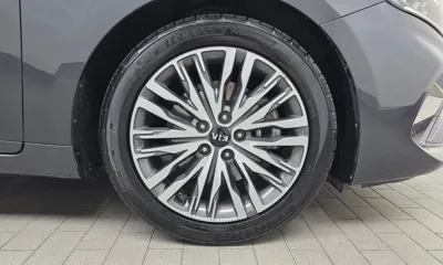 Kia K7 2020, 70520 км, за 11641.68 USD