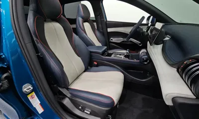 BYD Atto 3 2025, 10390 км, за 17255.97 USD - фото 11