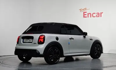 MINI Cooper Convertible 2023, 22985 км, за 24034.41 USD
