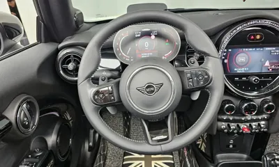MINI Cooper Convertible 2023, 22985 км, за 24034.41 USD - фото 13