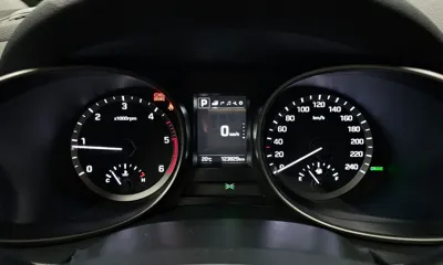Hyundai Santafe 2018, 123829 км, за 9130.32 USD - фото 8