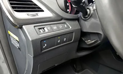 Hyundai Santafe 2018, 123829 км, за 9130.32 USD - фото 15