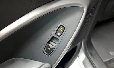 Hyundai Santafe 2018, 123829 км, за 9130.32 USD - фото 19
