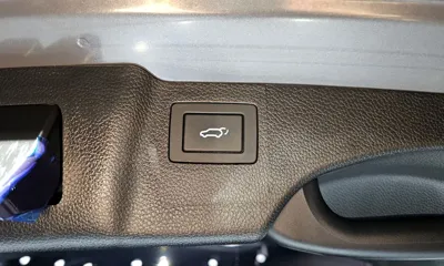Hyundai Santafe 2018, 123829 км, за 9130.32 USD - фото 20
