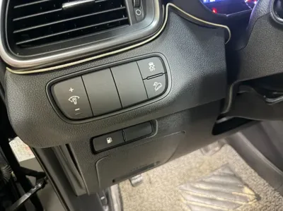 Kia Sorento 2019, 110607 км, за 8664.83 USD - фото 12