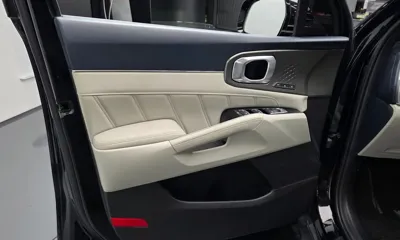 Kia Sorento 2023, 46603 км, за 19543.98 USD - фото 24