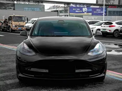 Tesla Model 3 2022, 127000 км, за 17677.59 USD