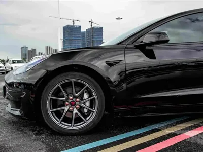Tesla Model 3 2022, 127000 км, за 17677.59 USD