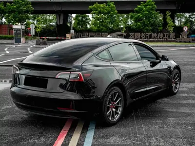 Tesla Model 3 2022, 127000 км, за 17677.59 USD - фото 8