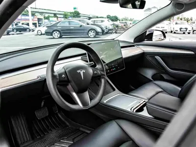 Tesla Model 3 2022, 127000 км, за 17677.59 USD - фото 9