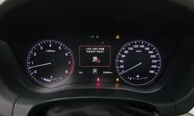 Hyundai Genesis 2016, 92068 км, за 11400.66 USD - фото 8