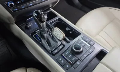 Hyundai Genesis 2016, 92068 км, за 11400.66 USD - фото 9
