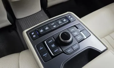 Hyundai Genesis 2016, 92068 км, за 11400.66 USD - фото 18