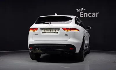 Jaguar F-Pace 2018, 150093 км, за 7877.12 USD