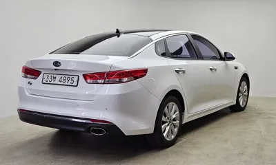 Kia K5 2016, 133335 км, за 5054.48 USD