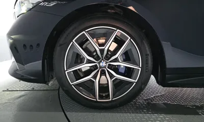 BMW 5-Series 2025, 6608 км, за 45928.36 USD