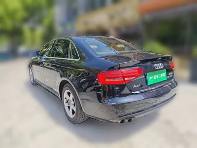 Audi A4L 2015, 55500 км, за 11234 USD
