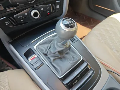 Audi A4L 2015, 55500 км, за 11234 USD - фото 13