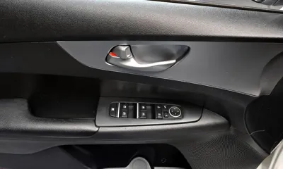 Kia K3 2022, 136240 км, за 9778.66 USD - фото 18