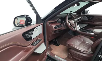 Lincoln Aviator 2023, 43883 км, за 33443.68 USD - фото 12