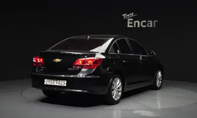 ChevroletGMDaewoo Cruze 2016, 124312 км, за 2341.92 USD