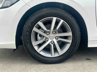Honda Civic 2026, 100 км, за 13654.83 USD