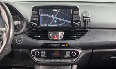 Hyundai i30 2019, 134917 км, за 9188.27 USD - фото 14
