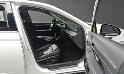 Hyundai Sonata 2024, 74105 км, за 14007.27 USD - фото 18