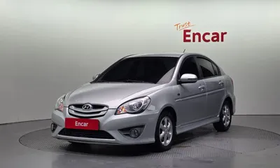 Hyundai Verna · 2010 год