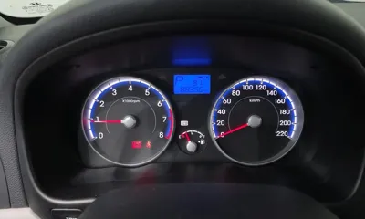 Hyundai Verna 2010, 88356 км, за 2299 USD - фото 8
